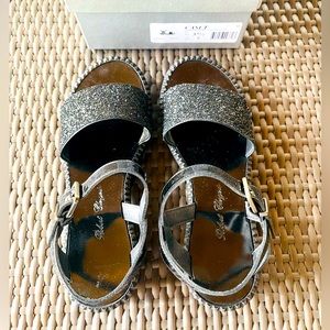 Robert Clergerie Women’s size 7 platform sandals
